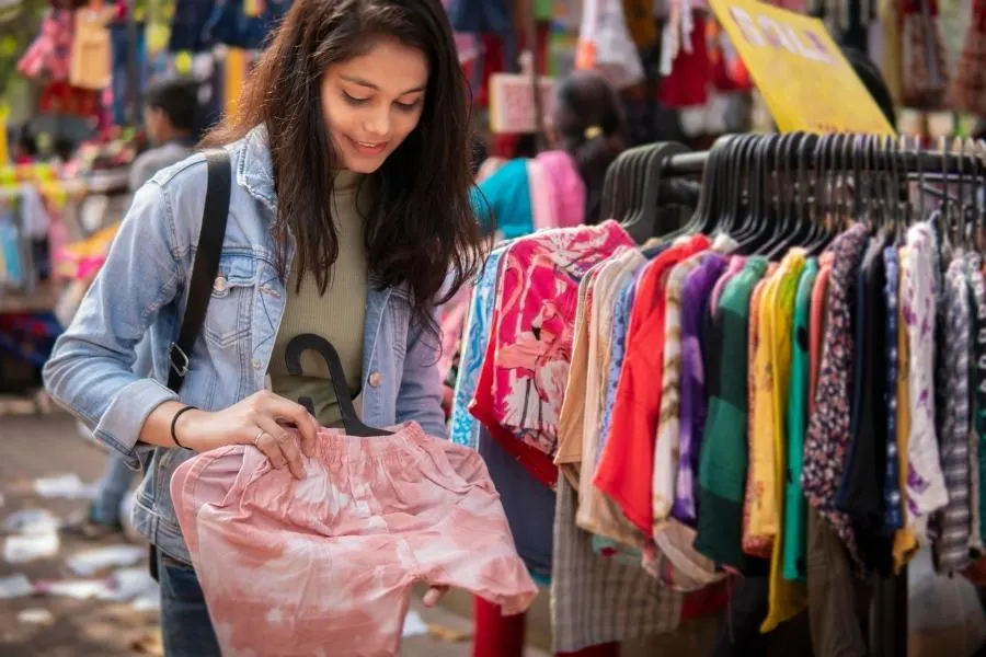 From Gariahat to Instagram thrift stores: Why Gen Z shoppers in Kolkata are turning to sustainable fashion